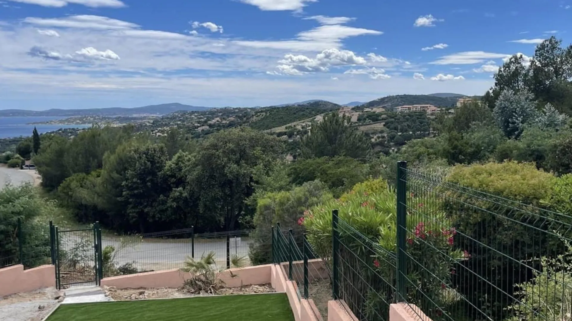 Daire Nest Overlooking The Gulf Of Saint-Tropez Roquebrune-sur Argens